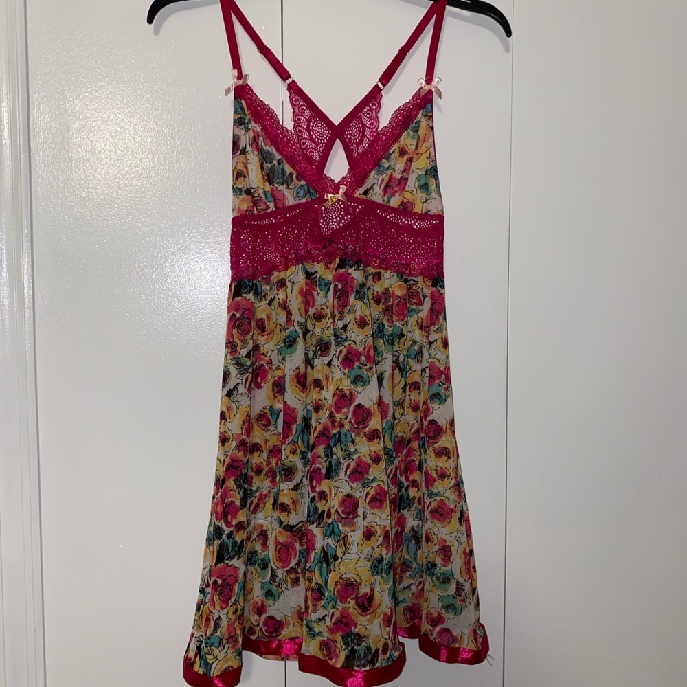 Daisy Fuentes Lingerie